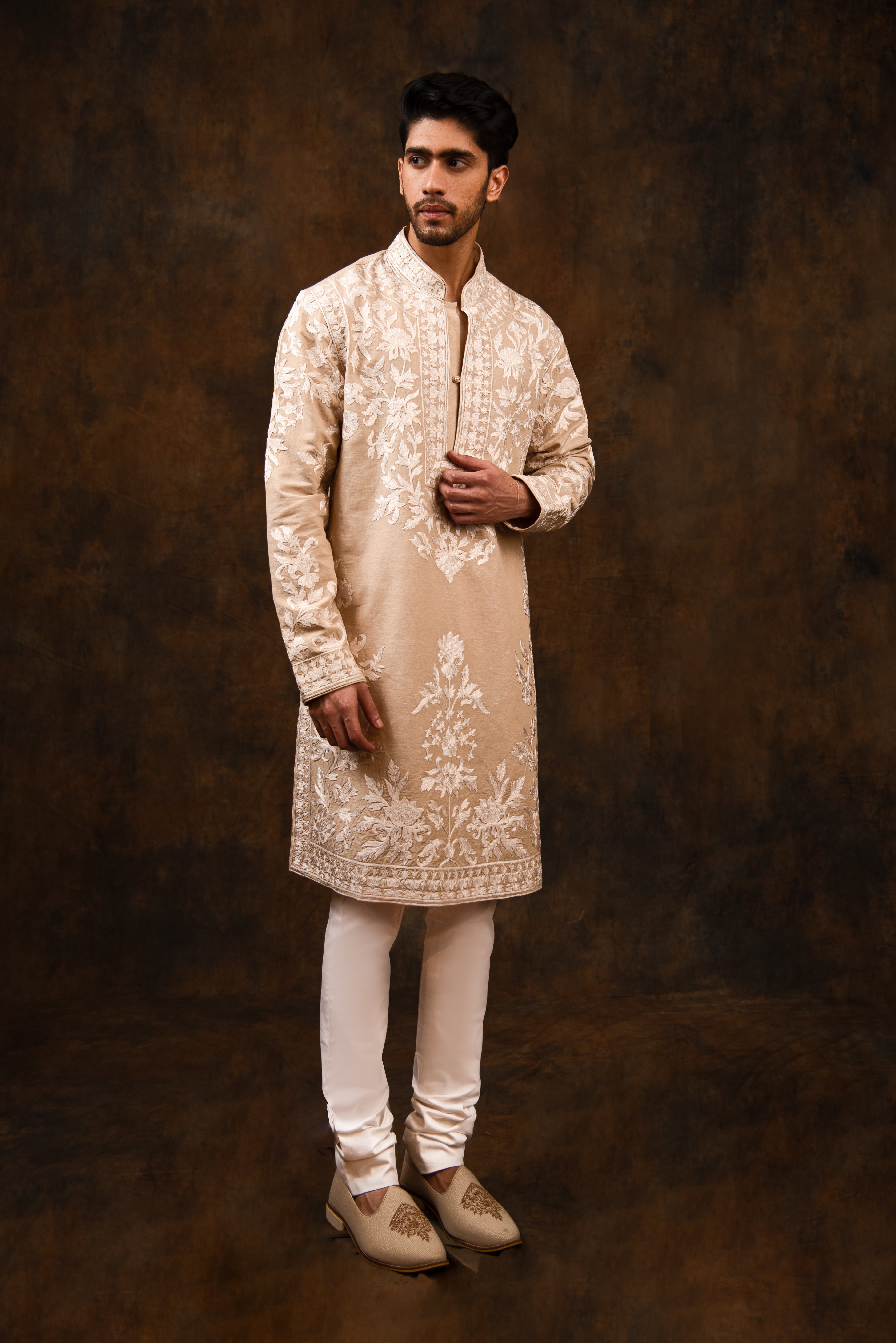 Premium Mehndi Dresses for Men: Shop Trendy Mehendi Outfits For Men