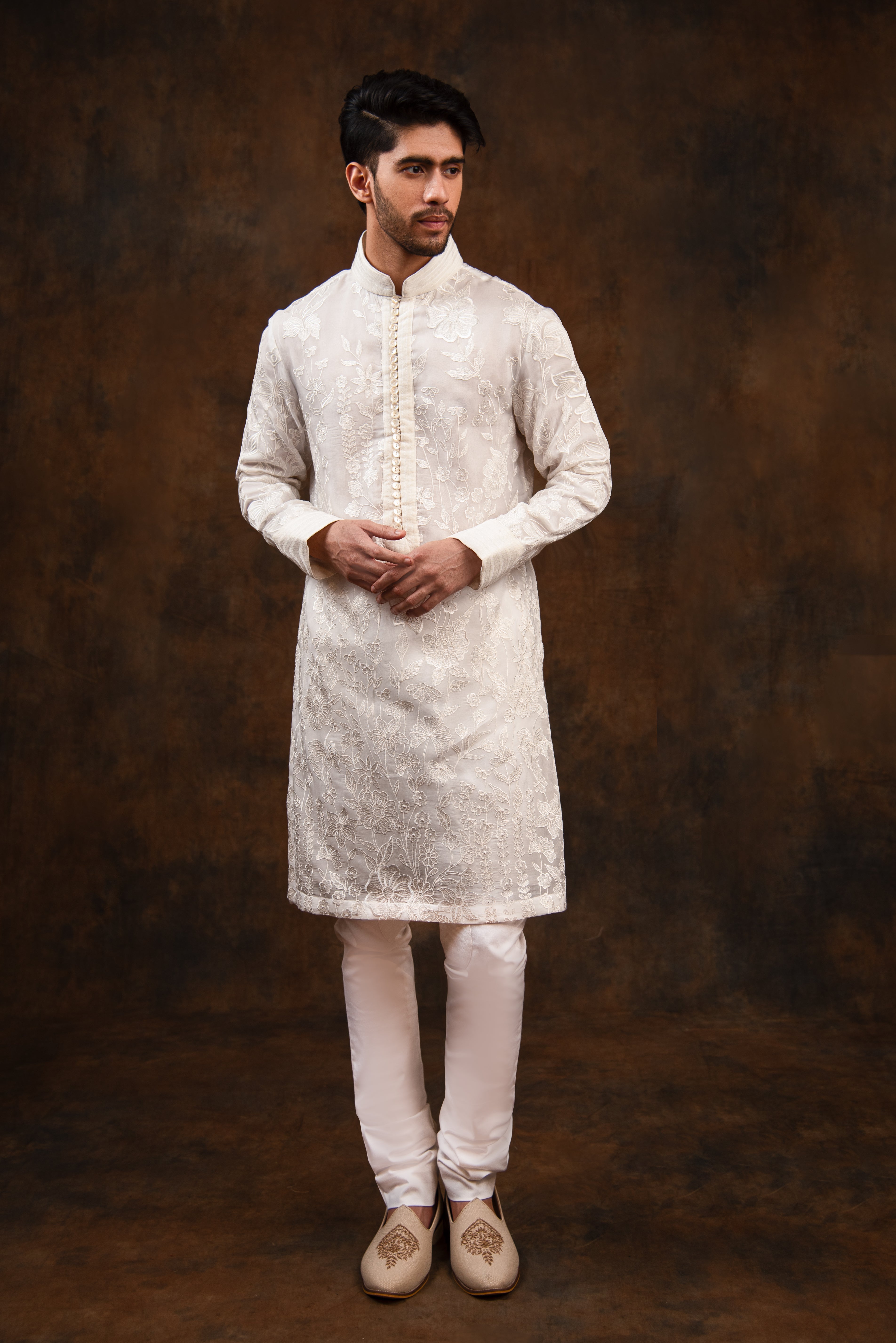 groom mehndi dress designs Mehendi Outfits Mehndi Dress Design For Groom Stylish And Dapper Mehndi Dresses For Grooms