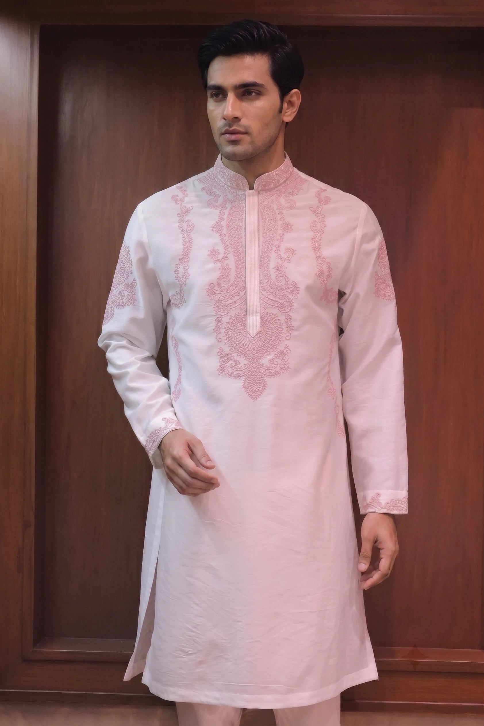 Ivory Chanderi Embroidered Kurta – front view | Char Chaand