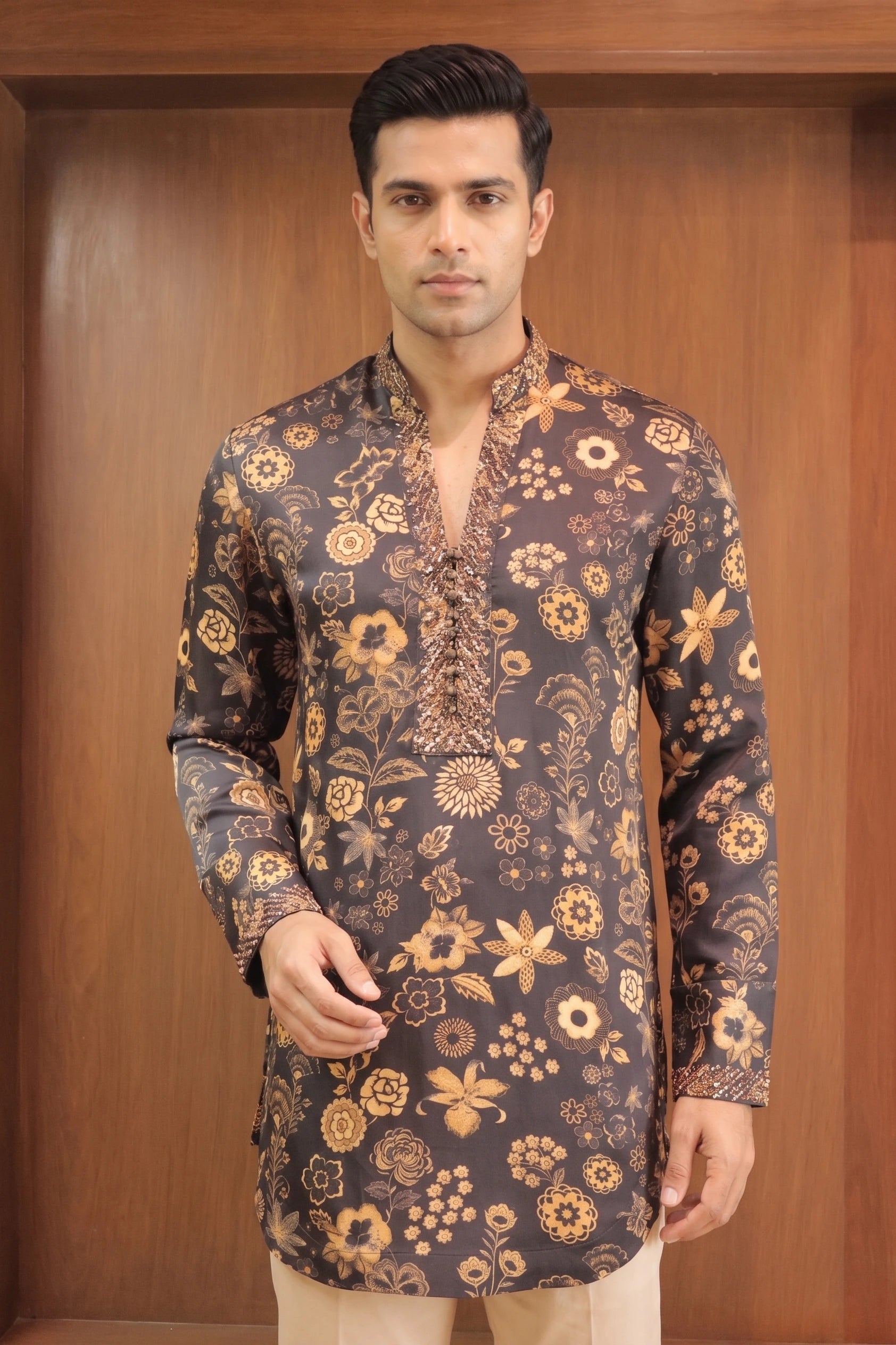 Gulzaar Black Floral Linen Satin Kurta – front view | Char Chaand